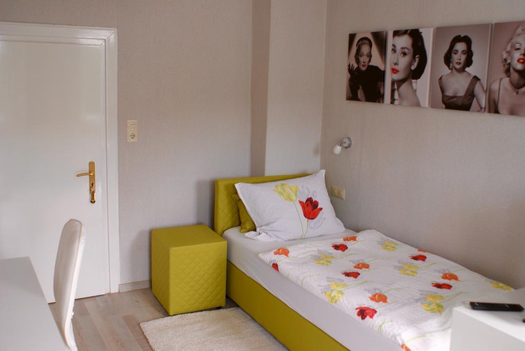 Hotel Elfenberg Schieder-Schwalenberg Kamer foto